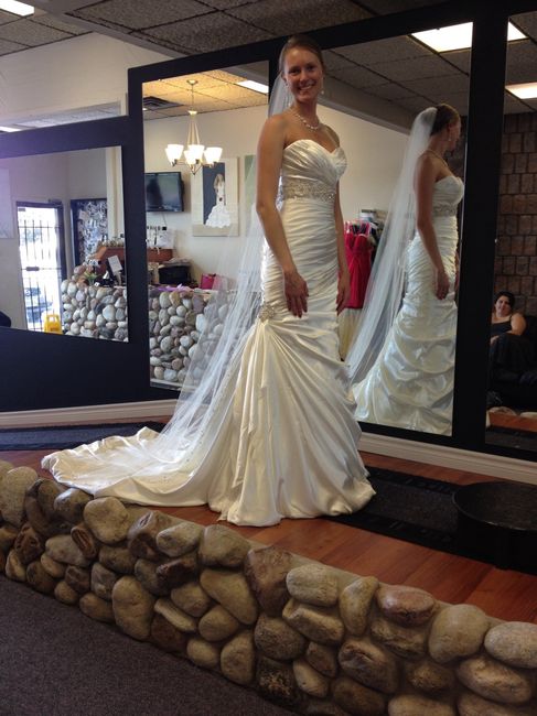 Lets see those dresses!