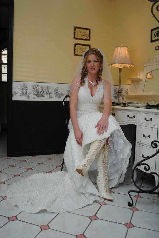 Im back and married (pic heavy)