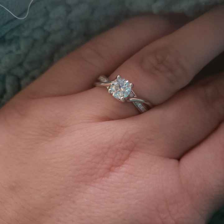 Brides of 2022! Show us your ring! - 1