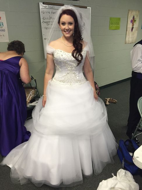 How to wear the Disney Belle dress?