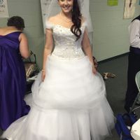 How to wear the Disney Belle dress?