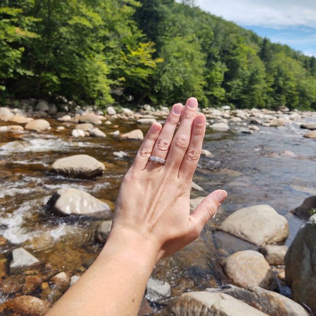 Brides of 2022! Show us your ring! 13