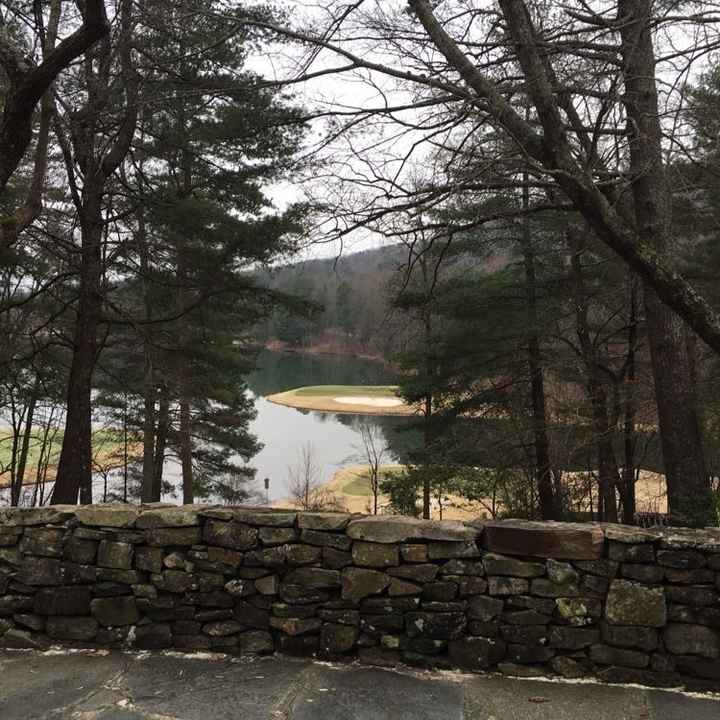 Show me your ceremony backdrops:)