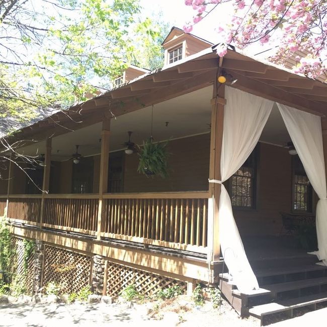 Show off your venue!