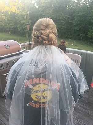 Show me your bridal hair!