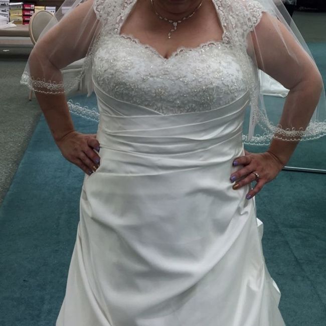Busty Brides, how did you manage to find the right dress?