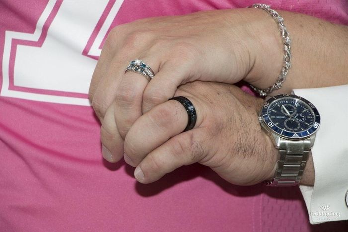 Show me HIS ring!!!