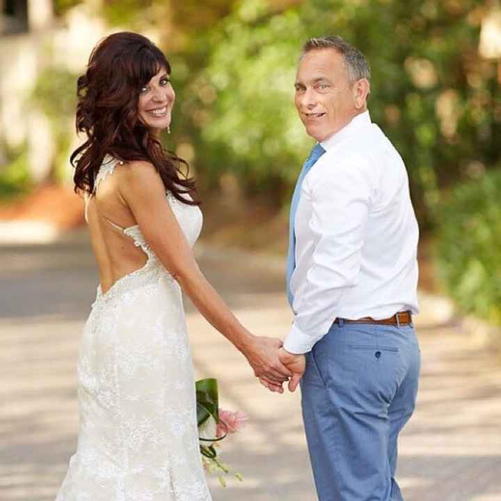 Let's see your lace wedding dresses!