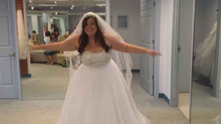 Show me those BALLGOWNS!