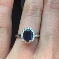 My dream ring! I love Princess Diana/ Kate Middleton's ring. 