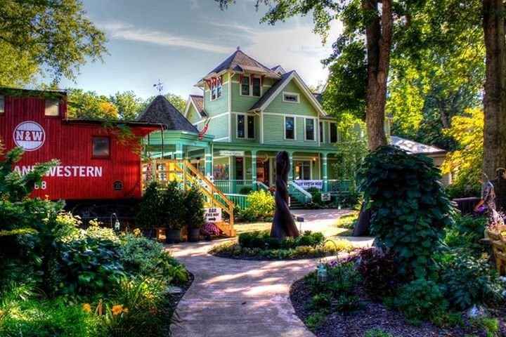 Let's see the wedding venues!