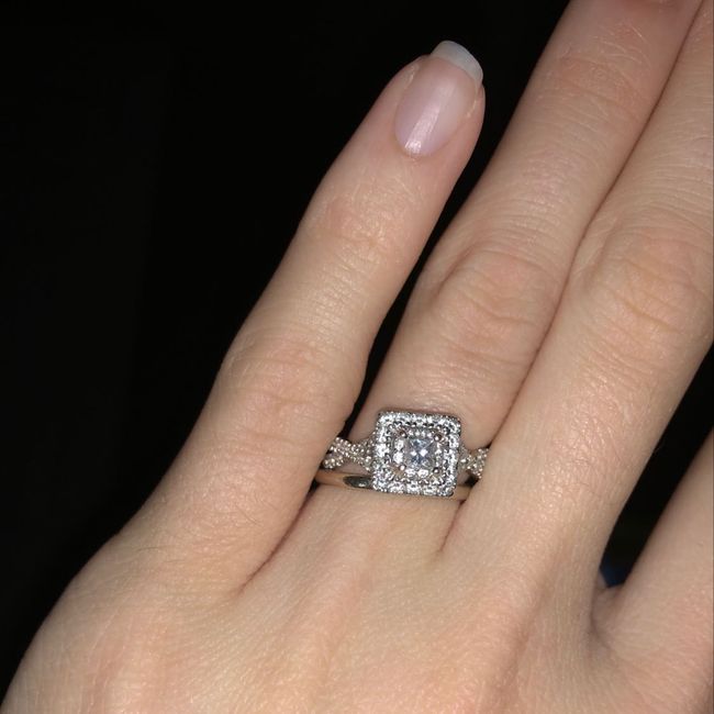 Show me... your halo engagement rings!! 💍 12