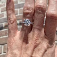 Brides of 2022! Show us your ring! - 2