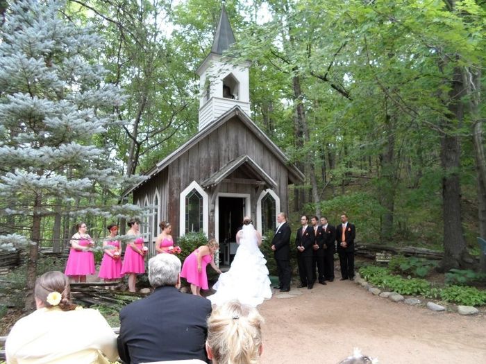 The good, the bad and the forgotten! My wedding review and of course PICTURES!!! UPDATE ON PAGE 4..M