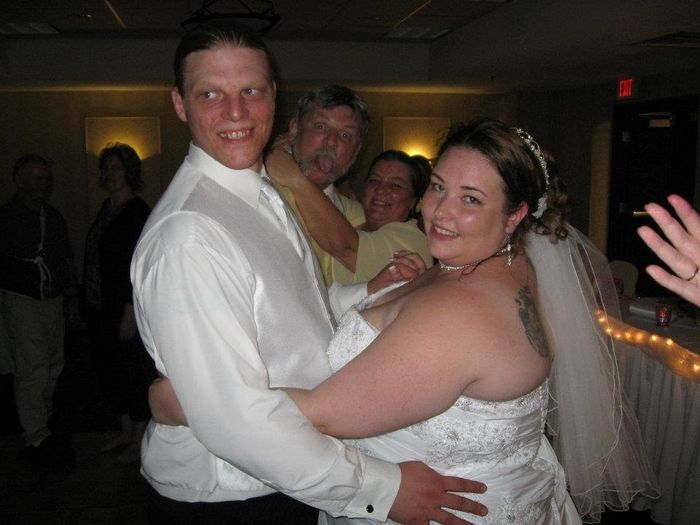 The good, the bad and the forgotten! My wedding review and of course PICTURES!!! UPDATE ON PAGE 4..M
