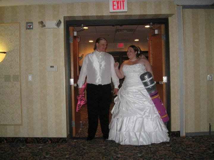 The good, the bad and the forgotten! My wedding review and of course PICTURES!!! UPDATE ON PAGE 4..M