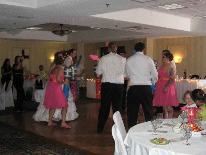 The good, the bad and the forgotten! My wedding review and of course PICTURES!!! UPDATE ON PAGE 4..M