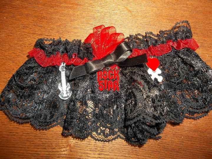 My garter and card box