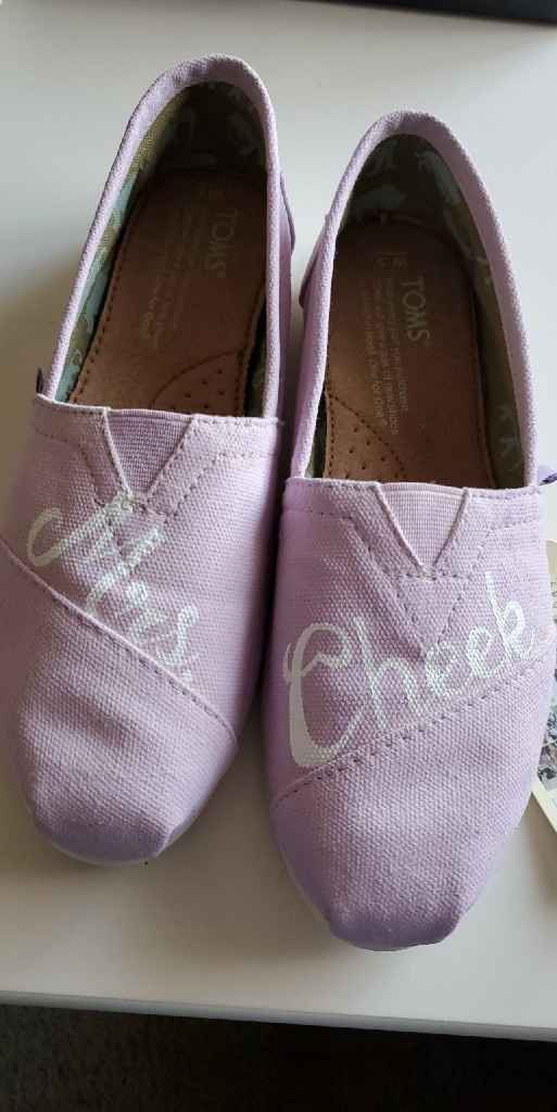 Curious what everyone's wedding shoes look like? - 1