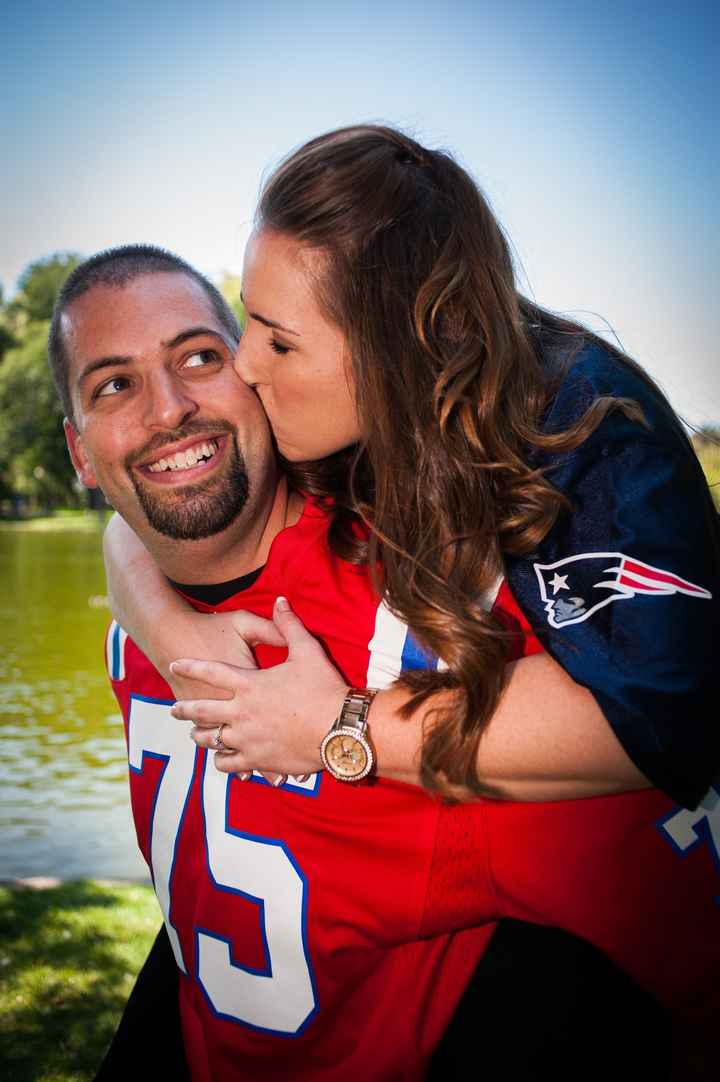 My engagement shoot pics are here!