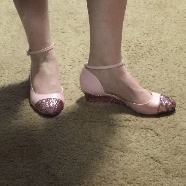 Wedding shoes? Help!