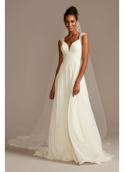 2021 & 2022 Brides to be... have you said yes to the dress?!!! 25