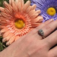 Let's see those beautiful rings lady's!