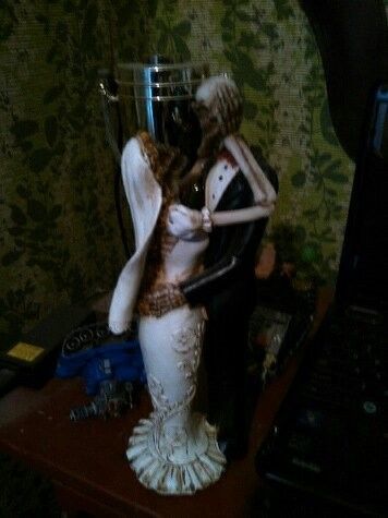 Cake topper