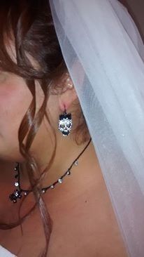 Show me your wedding day jewelry!
