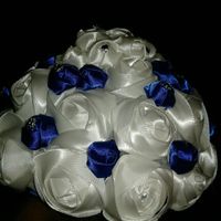 Diy bridesmaid bouquet using fake flowers