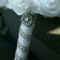 Diy bridesmaid bouquet using fake flowers