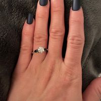 Brides of 2022! Show us your ring! - 1
