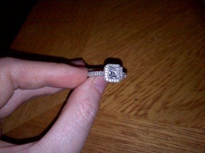 How did he propose & Show off dem raaangs!