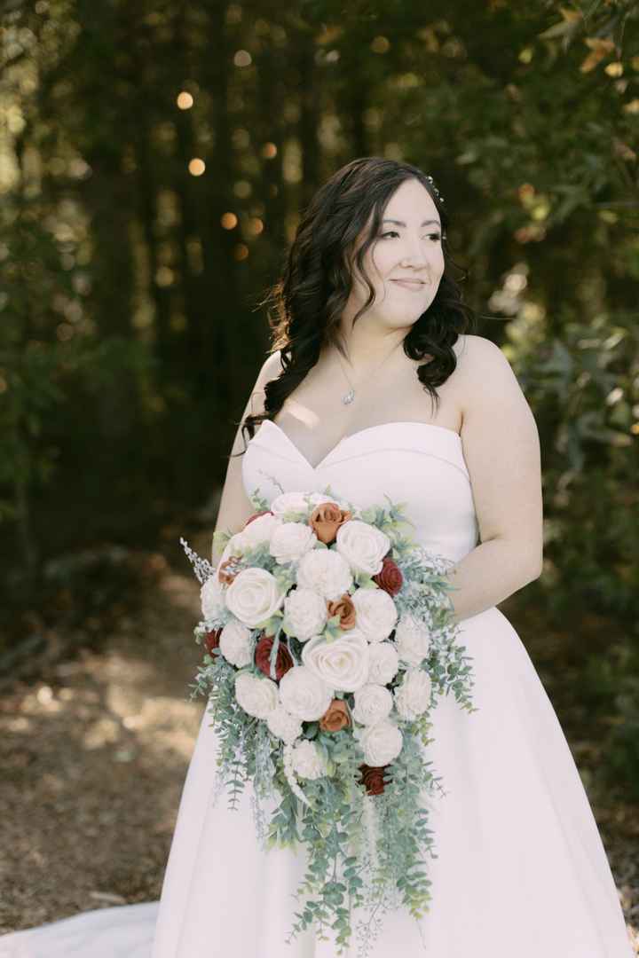 Fresh Flower Bouquet or Artificial? Which one is better? - 2