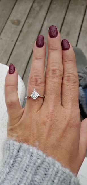 Brides of 2022! Show us your ring! 20