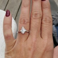 Brides of 2022! Show us your ring! - 1