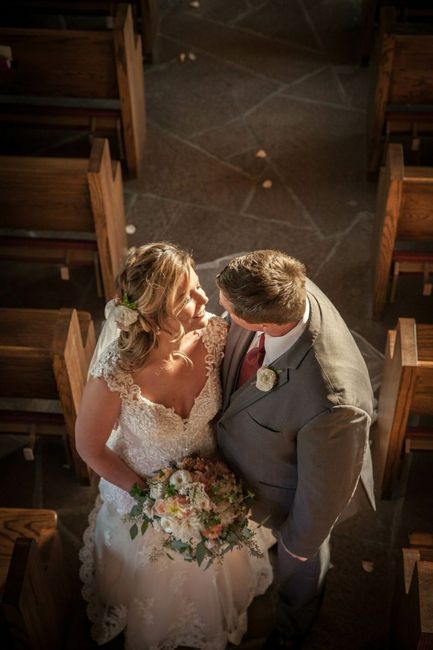 Show me your wedding hair accessories