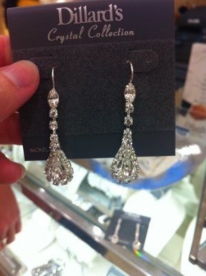 help me pick earrings!