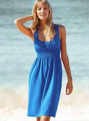 Let's play 'Dress the Doll'