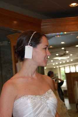 accesorize/dress up the bride