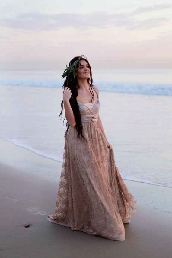 To veil or not to veil.. Suggestions?