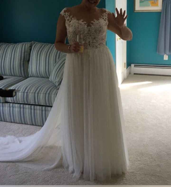 Trying on dresses! Show me your dress! - 1