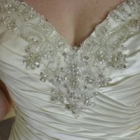 The Dress Fits! Now I need to find Jewelry... (W/ Pics!)