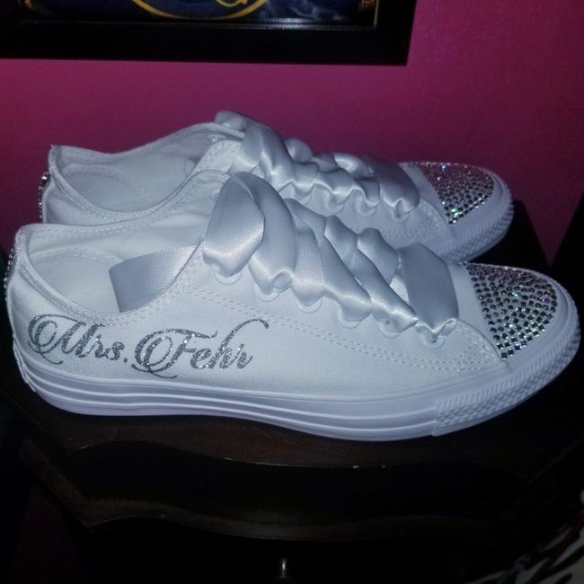 Show off your wedding shoes 3