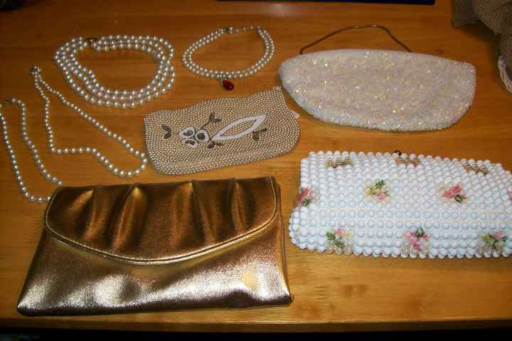 Bridesmaids' clutches