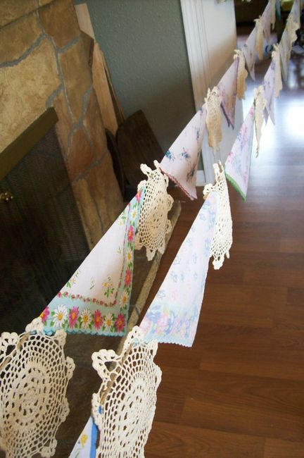 Vintage Hankie & Doily Bunting!! (pics!)