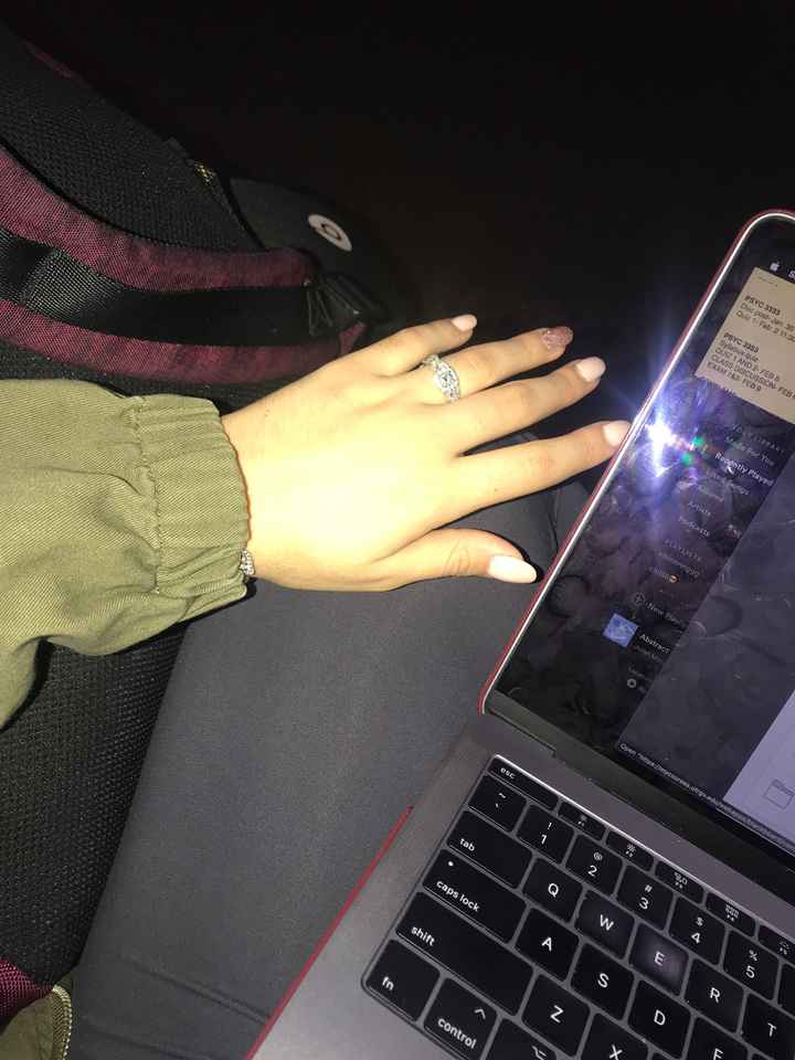 Do you ever take your engagement ring off? What are your "ring rules"? 💍 - 1