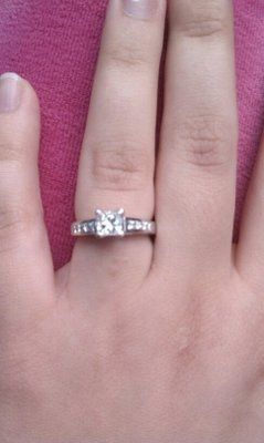 ok so I know a post like this was done not to long ago...but since we have some newbies..E-RINGS! lo