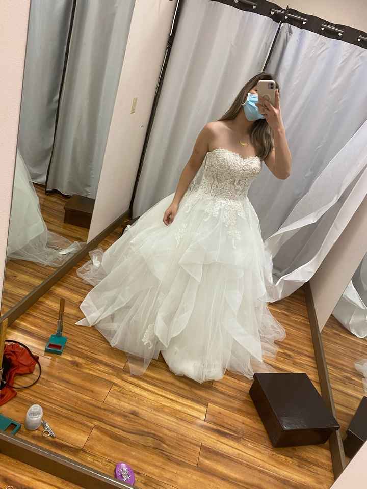 i hate my altered wedding dress!! 😭 - 1
