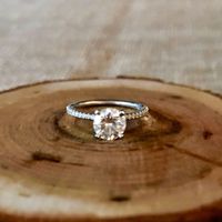 happy Friday! Let’s see your beautiful rings!! - 1